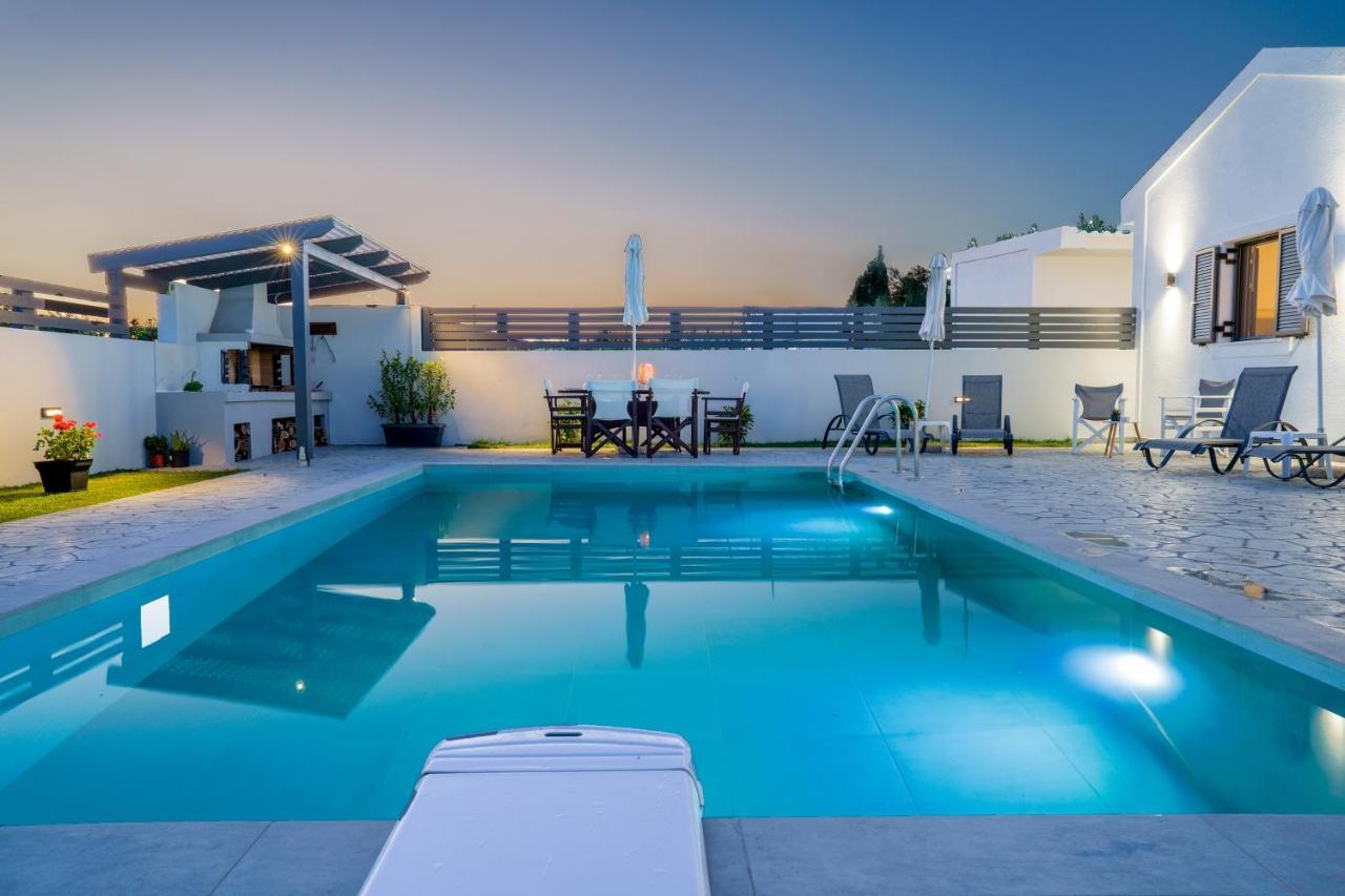 Bluewind Villa Sarakinadhon Экстерьер фото