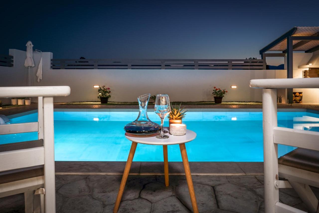 Bluewind Villa Sarakinadhon Экстерьер фото